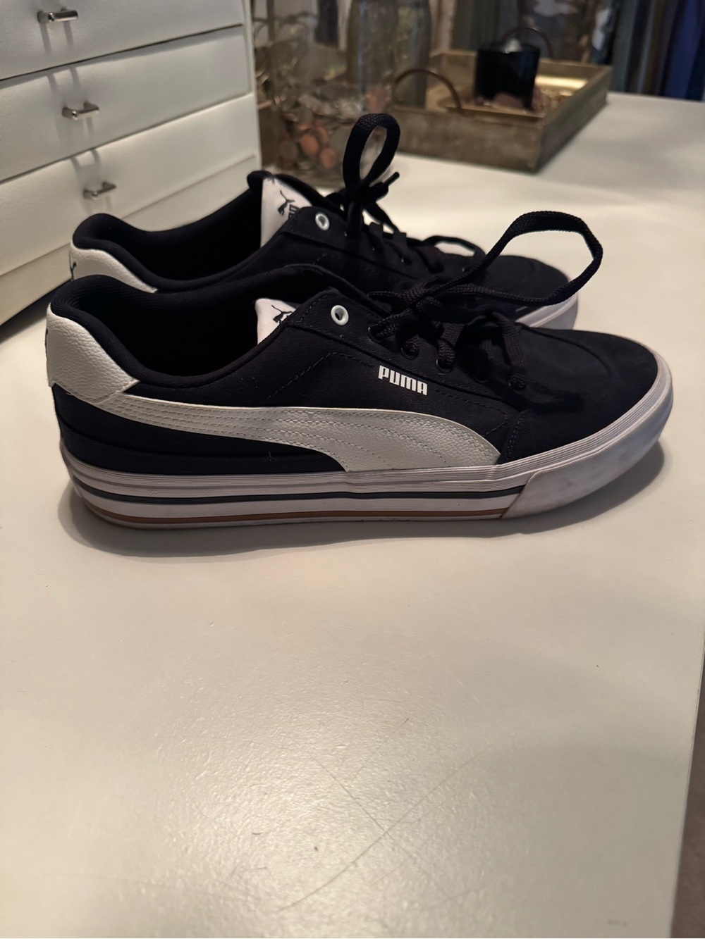 Puma Black and White Men’s Low-Top Athletic Sneakers